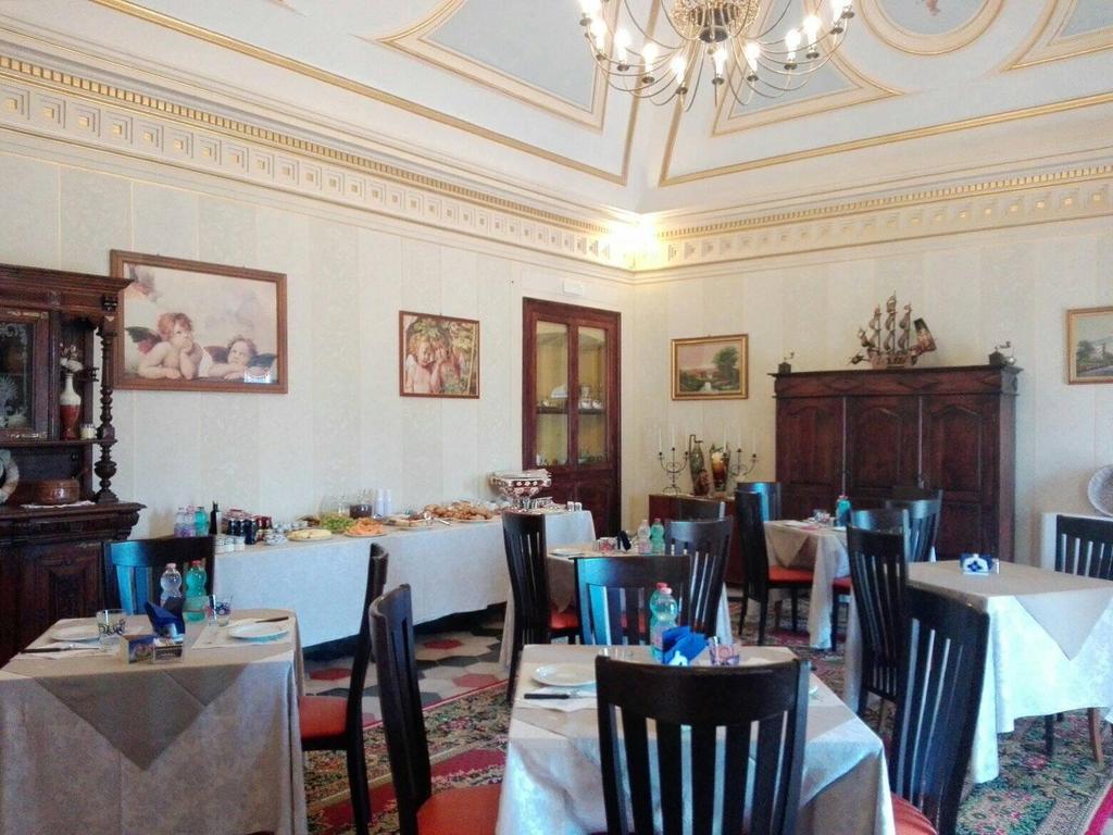 Hotel Palazzo Diamante Calascio Zewnętrze zdjęcie